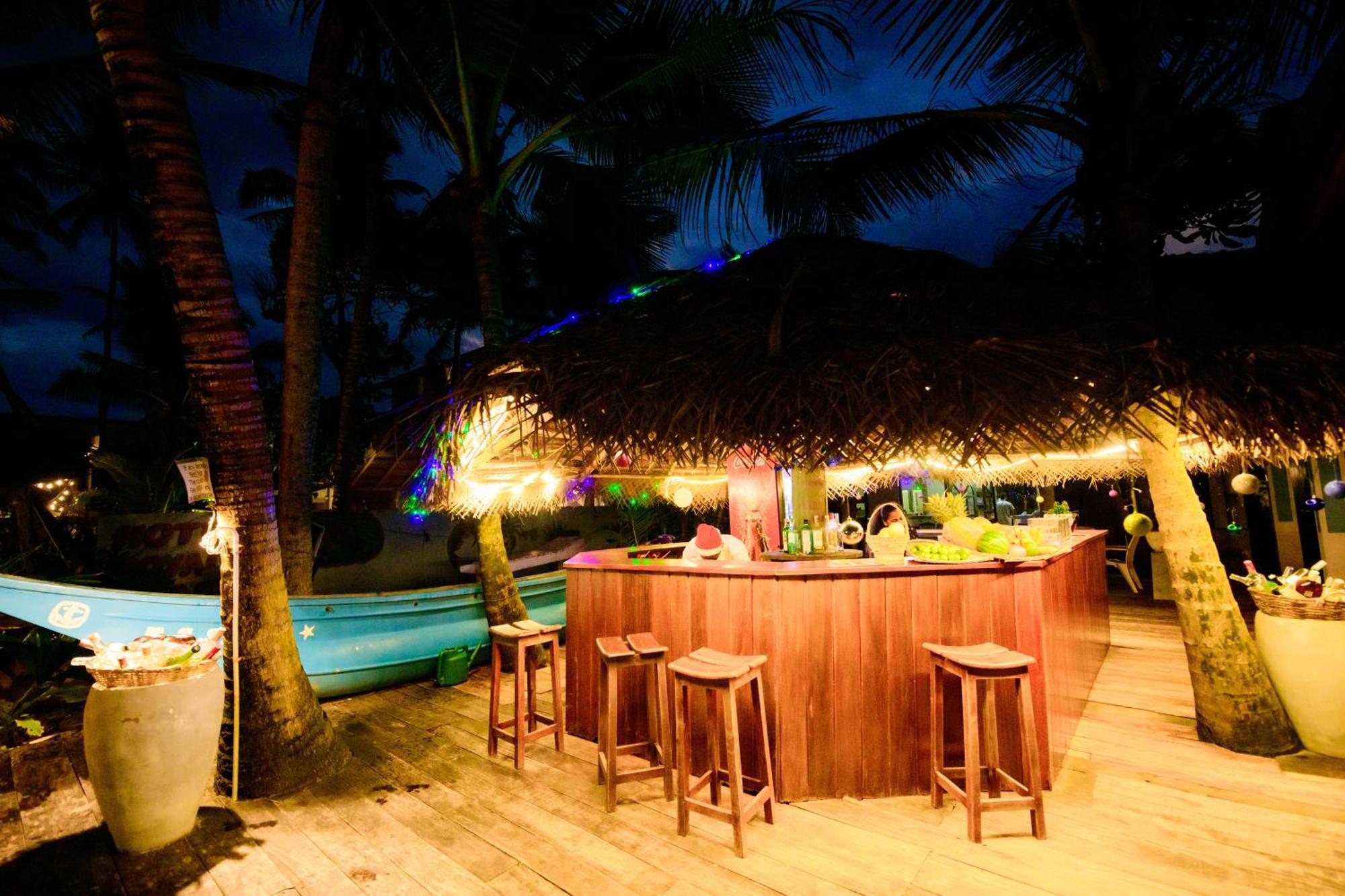 Royal Beach Hotel & Restaurant Hikkaduwa Exterior foto