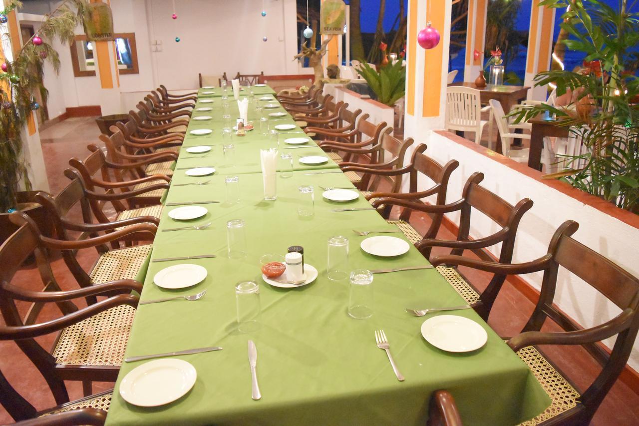 Royal Beach Hotel & Restaurant Hikkaduwa Exterior foto